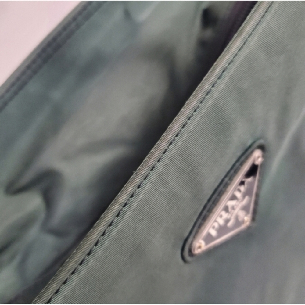 Authentic Tessuto City Tote | Re- EDITION - Picture 13 of 15